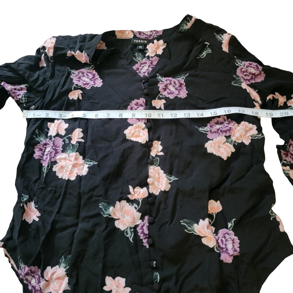 Torrid Harper Floral Bunches Challis Blouse 00/10 - Picture 8 of 8